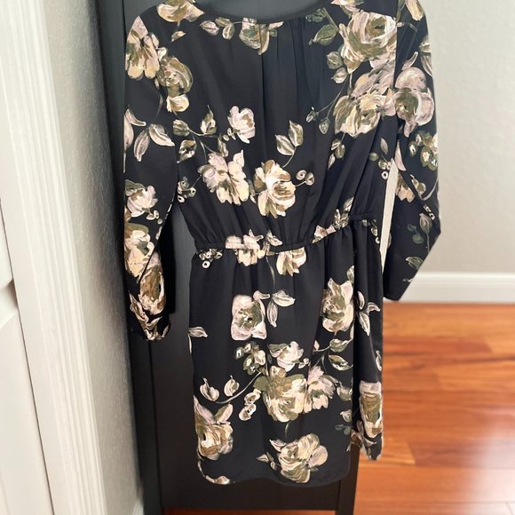 Tulip-Hem J.Crew Dress - Size 2P - Picture 4 of 6